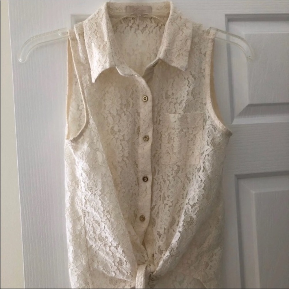 Brand new cream colored laced halter!!